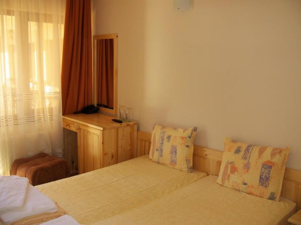 Family Hotel Ilinden Šipkovo Zimmer foto